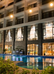 Khách sạn Legend Hill là một điểm đến lý tưởng cho du khách trong các kỳ nghỉ