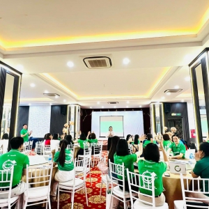 Tại khách sạn Legend Hill, mỗi sự kiện không chỉ là một dịp gặp gỡ mà còn là một kỷ niệm khó quên, nơi mà mọi chi tiết đều được chăm chút để tạo nên một trải nghiệm hoàn hảo